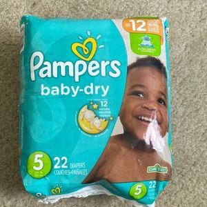 Pampers baby-dry diapers size 5